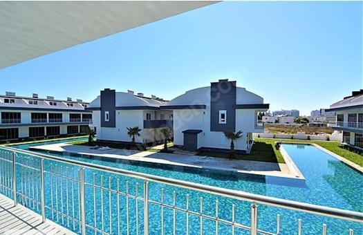 Apartament Tema Pool Lara Venezia Antalya